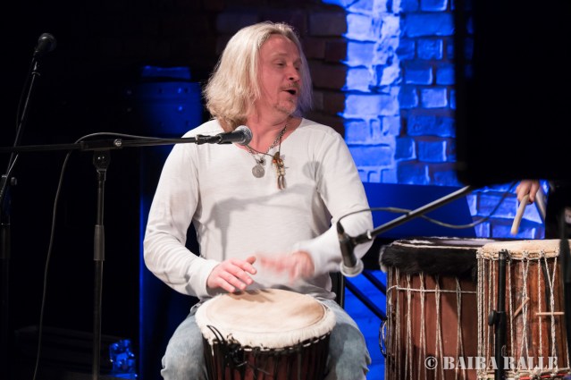 BILDES 2017 Koncerts "Ielūdz Bilžu mūziķi un viņu bērni", uzstājas Īļu ģimene.