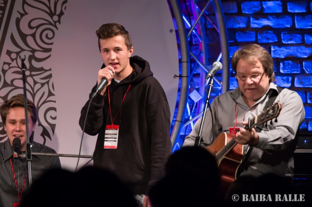 BILDES 2017 Koncerts "Ielūdz Bilžu mūziķi un viņu bērni", uzstājas Ziemeļu ģimene un Tamburīns.