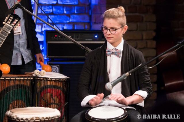 BILDES 2017 Koncerts "Ielūdz Bilžu mūziķi un viņu bērni", uzstājas Īļu ģimene.